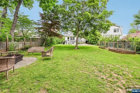 Exterior - 163 Poplar Ave, Hackensack, NJ 07601 photo 12 of 15