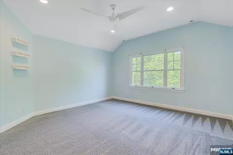 Bedroom - 254 Hoppers Ln, Paramus, NJ 07652 photo 3 of 4