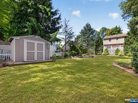 Exterior - 538 Coolidge Pl, Paramus, NJ 07652 photo 11 of 13