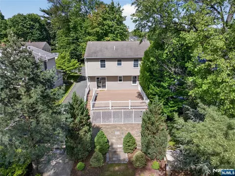 Exterior - 538 Coolidge Pl, Paramus, NJ 07652 photo 13 of 13