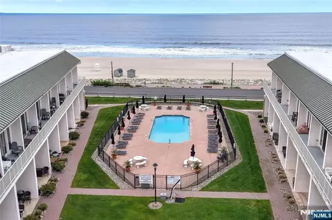 448 Ocean Ave #25A, Long Branch, NJ 07740