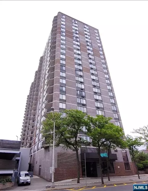 770 Anderson Ave #6N, Cliffside Park, NJ 07010