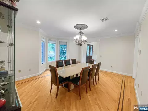 Dining - 445 Nevada St, Paramus, NJ 07652 photo 2 of 2