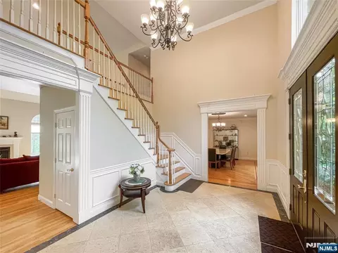 Entry Way - 445 Nevada St, Paramus, NJ 07652 photo 2 of 4