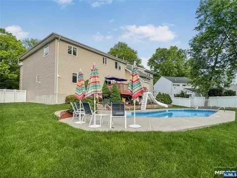 Exterior - 445 Nevada St, Paramus, NJ 07652 photo 9 of 9