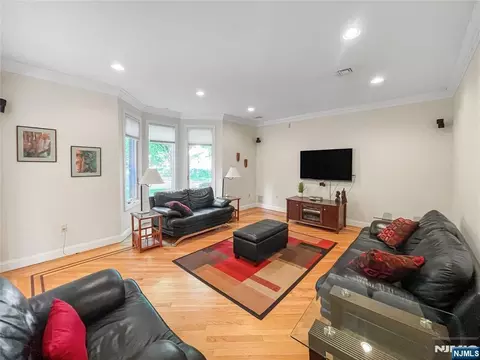 Living - 445 Nevada St, Paramus, NJ 07652 photo 1 of 5