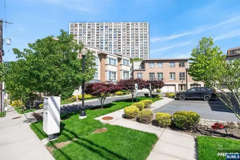 200 Laird Ave #204, Cliffside Park, NJ 07010
