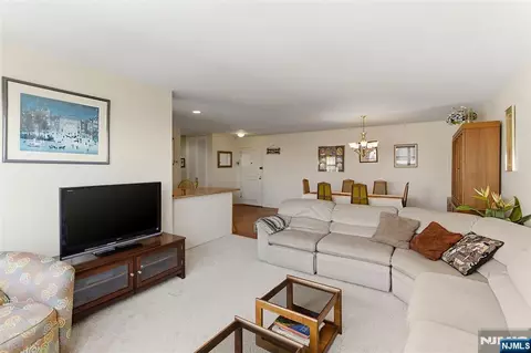 Living - 280 Prospect Ave #8G, Hackensack, NJ 07601 photo 2 of 2