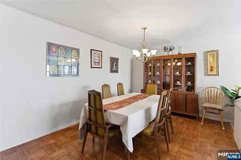 Dining - 280 Prospect Ave #8G, Hackensack, NJ 07601 photo 2 of 3
