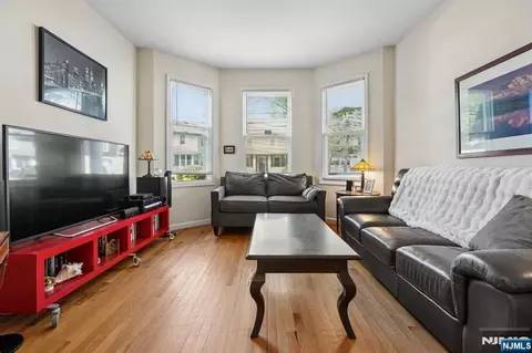 70 Llewellyn Ave, Bloomfield, NJ 07003