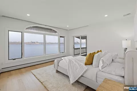 27 Shore Rd, Edgewater, NJ 07020 photo 26