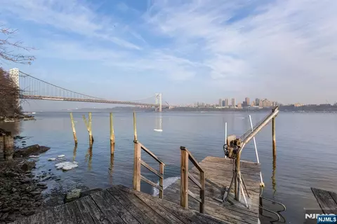 27 Shore Rd, Edgewater, NJ 07020 photo 40