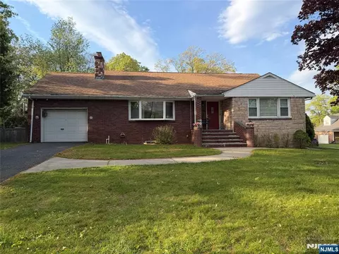 491 Graphic Blvd, New Milford, NJ 07646