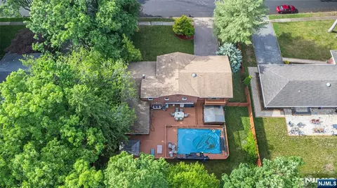 View/Area - 12 Abbott Rd, Wayne, NJ 07470 photo 2 of 5