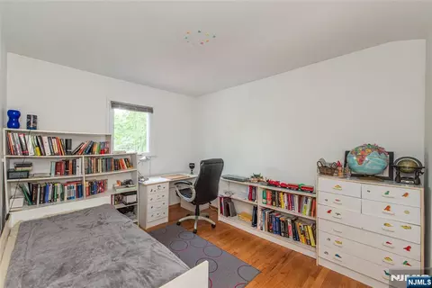 Bedroom - 12 Abbott Rd, Wayne, NJ 07470 photo 3 of 4