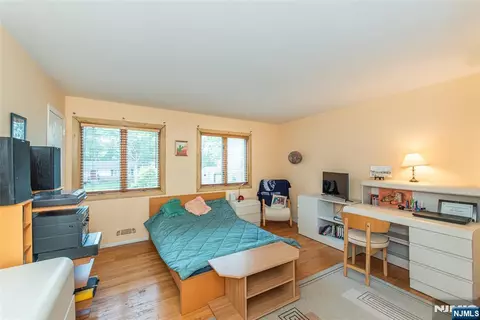 Bedroom - 12 Abbott Rd, Wayne, NJ 07470 photo 2 of 4