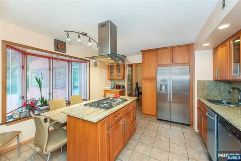 Kitchen - 12 Abbott Rd, Wayne, NJ 07470 photo 2 of 4