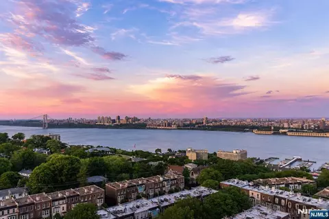 800 Palisade Ave #1709, Fort Lee, NJ 07024