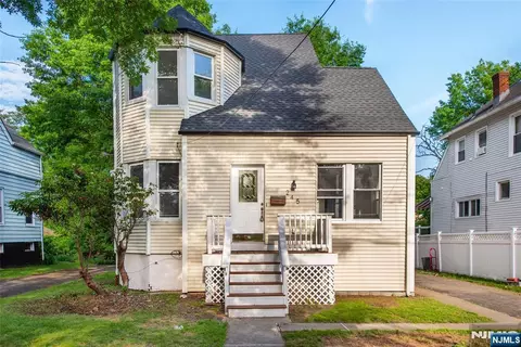 245 Elm Ave, Bogota, NJ 07603