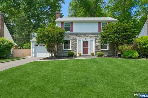 23 Benvenue Ave, West Orange, NJ 07052