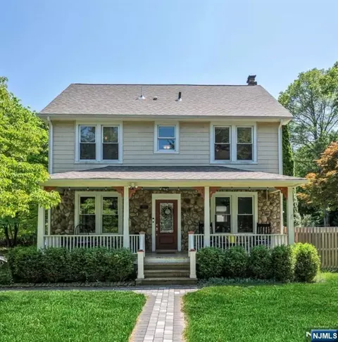 50 E Grand Ave, Montvale, NJ 07645