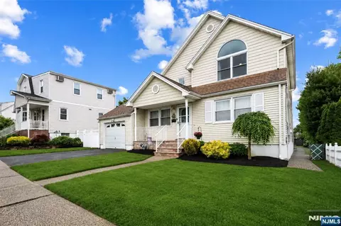 66 Fischer Ave, Nutley, NJ 07110
