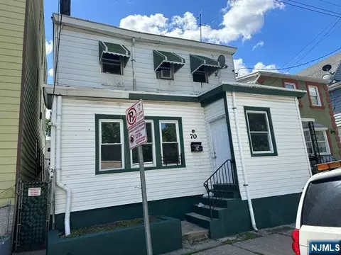 72 Newark Ave, Paterson, NJ 07503