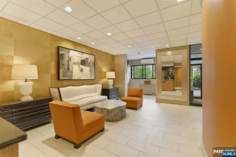 Living - 235 Prospect Ave #10H, Hackensack, NJ 07601 photo 1 of 2