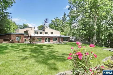 Exterior - 96 Wilson Ave, Wayne, NJ 07470 photo 12 of 13