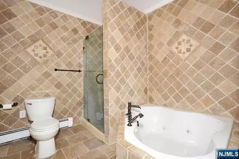 Bath - 96 Wilson Ave, Wayne, NJ 07470 photo 3 of 7