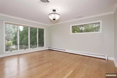 Living - 96 Wilson Ave, Wayne, NJ 07470 photo 3 of 7