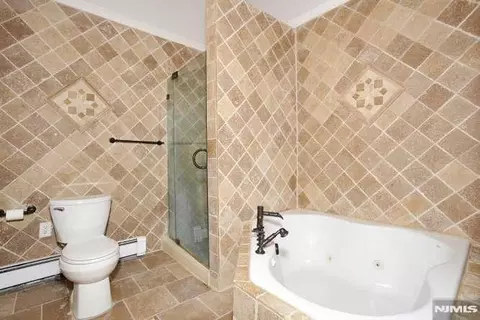 Bath - 96 Wilson Ave, Wayne, NJ 07470 photo 3 of 7