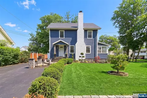 475 Albert Pl, New Milford, NJ 07646