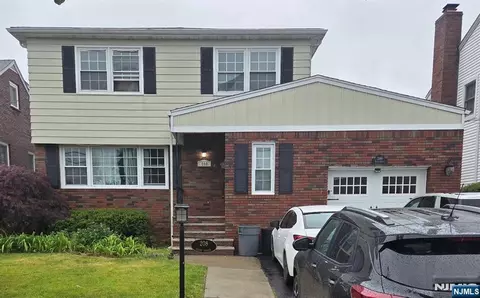 208 Alden St, Wallington, NJ 07057