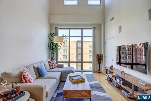 24 Ave At Port Imperial #404, West New York, NJ 07093