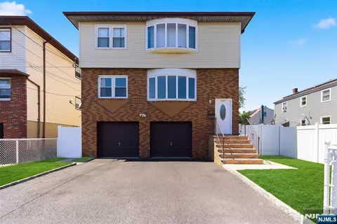 1109 Essex Ave, Linden, NJ 07036