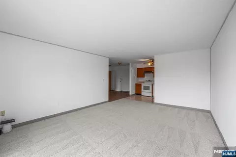 Living - 300 Park St #5G, Hackensack, NJ 07601 photo 3 of 3