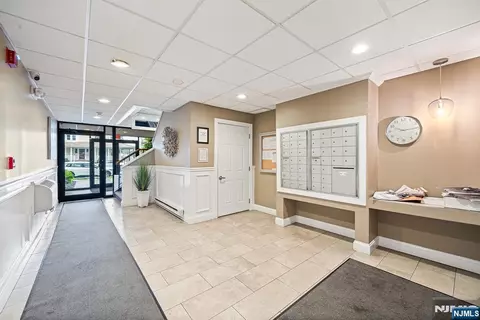 Entry Way - 300 Park St #5G, Hackensack, NJ 07601 photo 6 of 6
