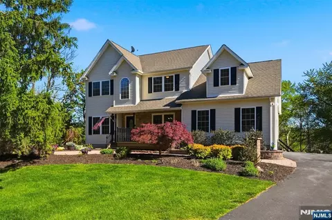 161 West St, Warwick, NY 10990