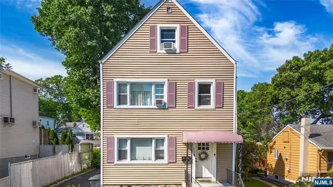 50 Jefferson Ave, Hasbrouck Heights, NJ 07604