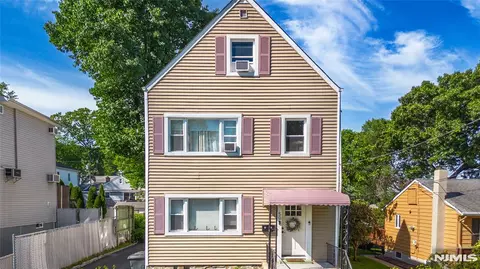 50 Jefferson Ave, Hasbrouck Heights, NJ 07604