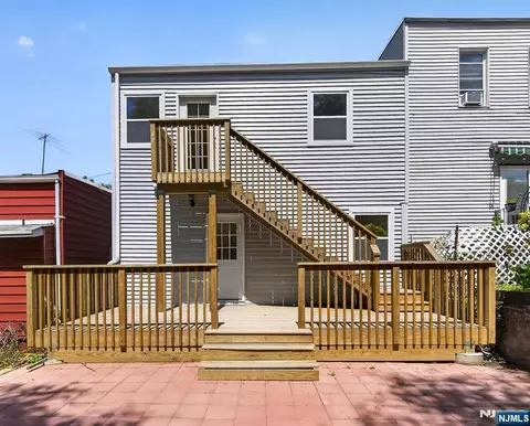 1121 85th St, North Bergen, NJ 07047