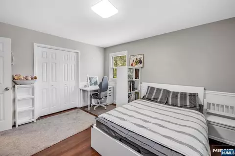 Bedroom - 364 Knickerbocker Rd, Cresskill, NJ 07626 photo 5 of 9