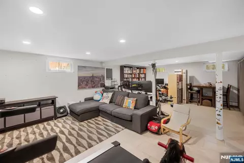 Other - 364 Knickerbocker Rd, Cresskill, NJ 07626 photo 10 of 12