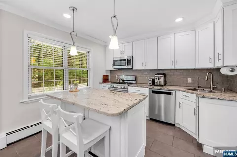 Kitchen - 364 Knickerbocker Rd, Cresskill, NJ 07626 photo 1 of 4