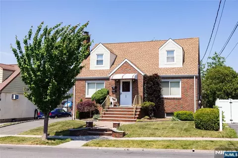 185 Paterson Ave, Lodi, NJ 07644
