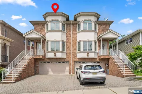 221 4th St # B, Palisades Park, NJ 07650