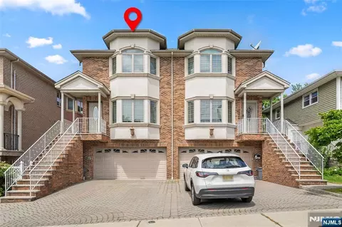 221 4th St # B, Palisades Park, NJ 07650