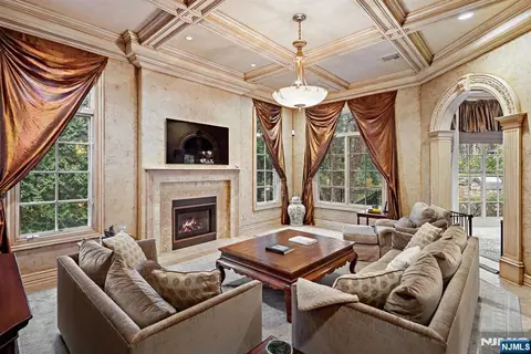Living - 11 Elden Dr, Saddle River, NJ 07458 photo 3 of 3