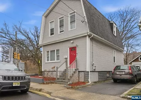 124 Washington Ave, Irvington, NJ 07111